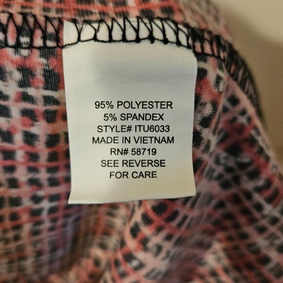 NWOT NY Collection Extended Sleeve Top with Grommets Rose Black Evolre Plaid 2X - Picture 7 of 8